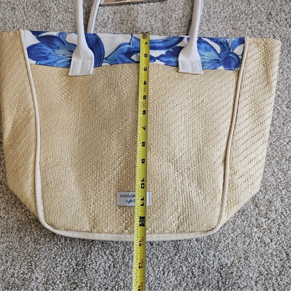 Dolce & Gabbana NWOT Tan and Blue Rattan Tote Bag - Picture 10 of 12